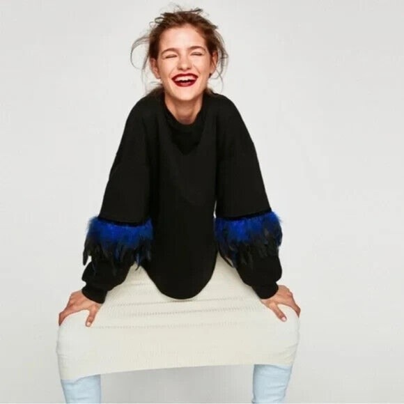 Zara Trafaluc Small Feather-Accent Sweater Black Blue  Oversized Balloon Sleeve - Picture 2 of 16